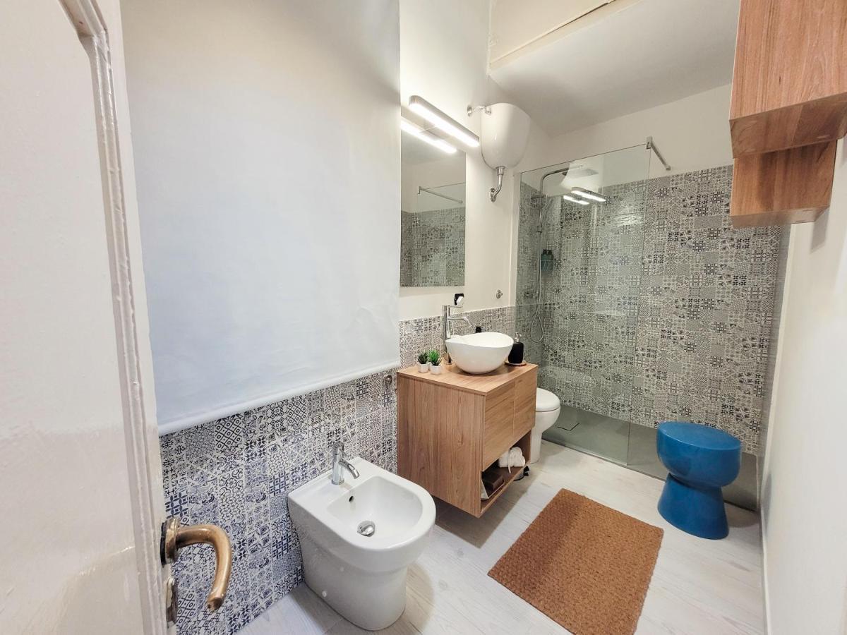 Magellano Suite. Fronte Mare + Free Park + Wi-fi *